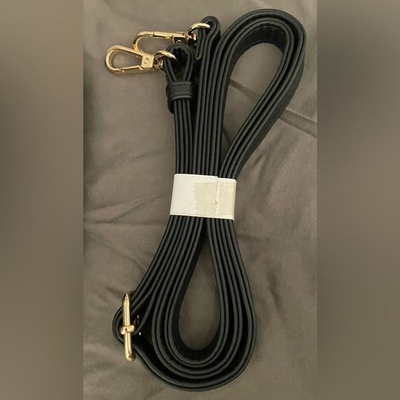 AOTA | Croc Embossed Top Handle Bucket Bag W/ Crossbody | $188 | NWT - Picture 9 of 15